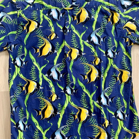 Vintage Angelfish Seaweed Print Button Down. XLT - Picture 6 of 9